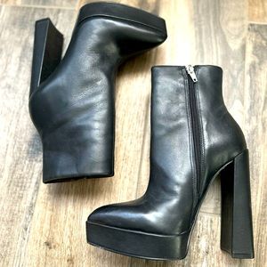 Steve Madden Dalina Boot